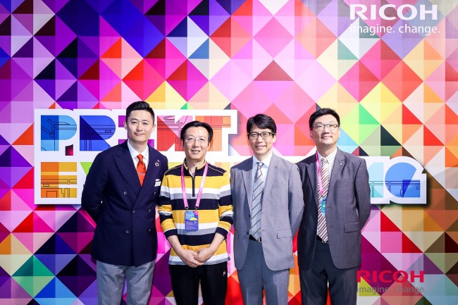 普天達宋總經理親臨展會現場